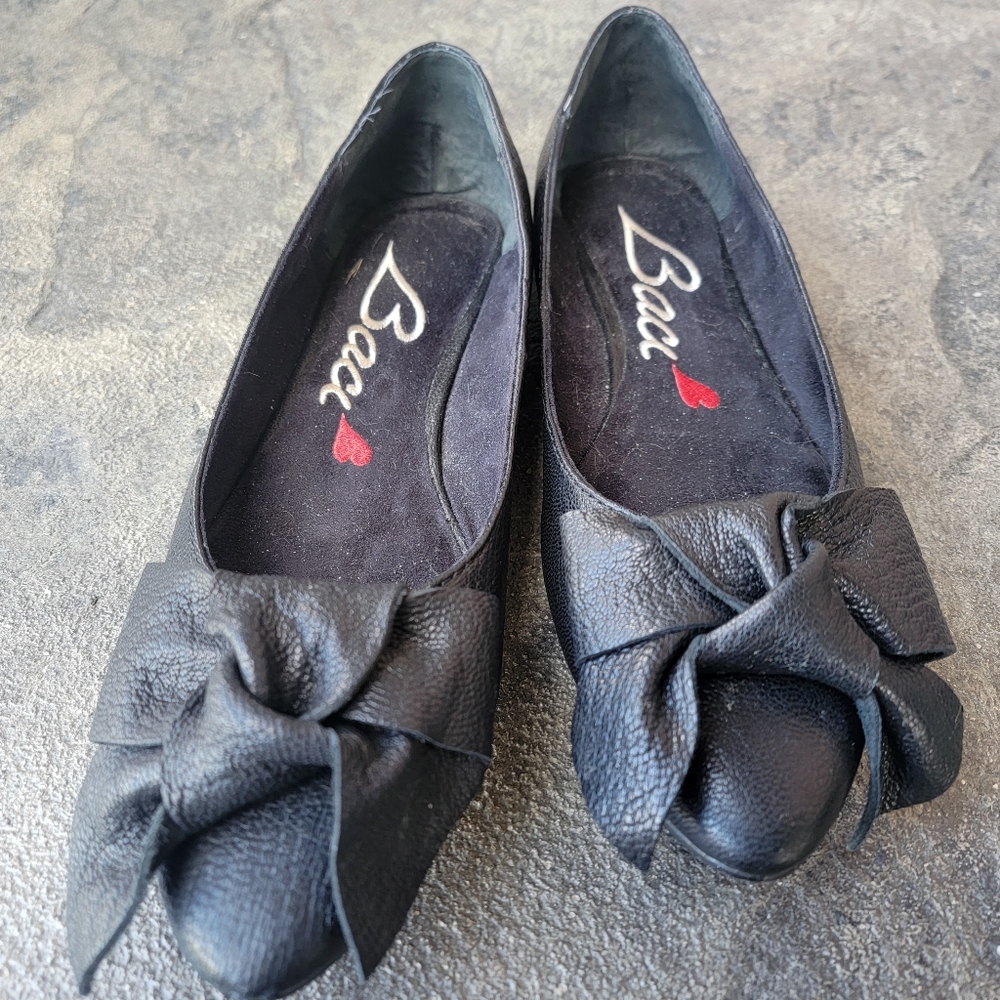BACI Women's Designer Leather Nate Black Flats Size 10M